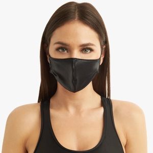 NWT Koral Infinity Face Mask